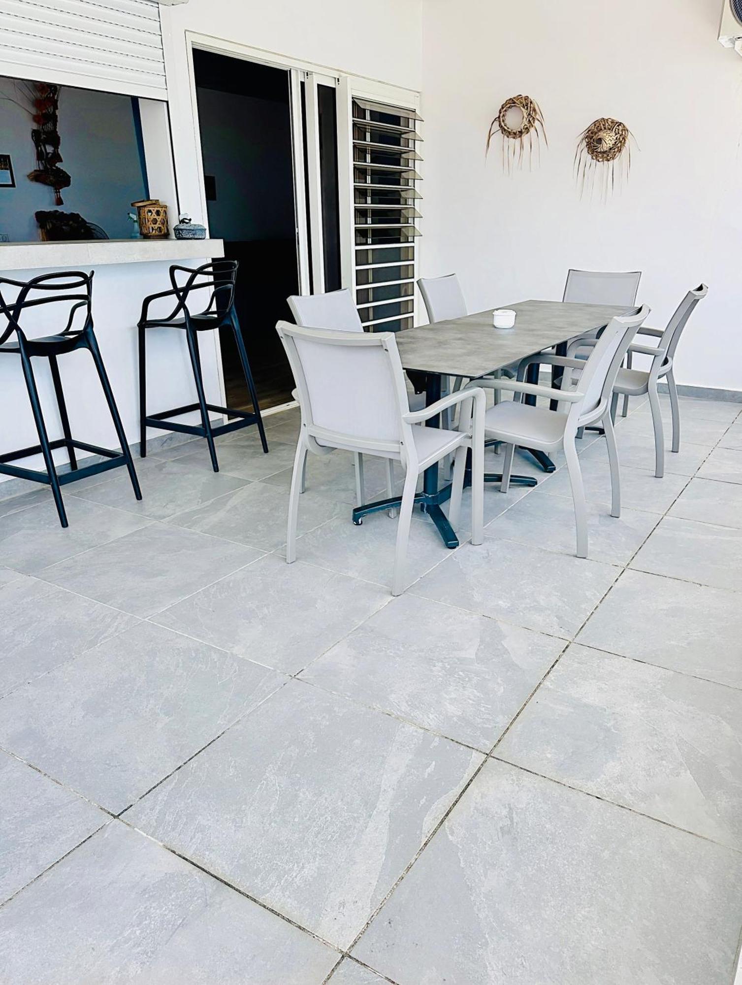 Pension Irivai, Appartement Uo Uo 3 Chambres Vue Mer Uturoa Exteriör bild
